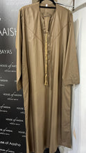 Load image into Gallery viewer, Men’s Luxury Thobes
