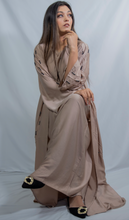 Load image into Gallery viewer, BAHRAINI TWO PIECE ABAYA | MINK |
