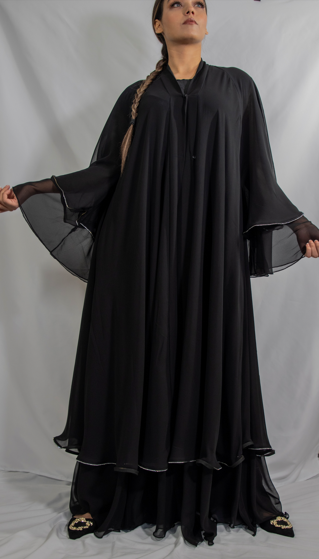 THURIYA | CHANDELIER ABAYA |