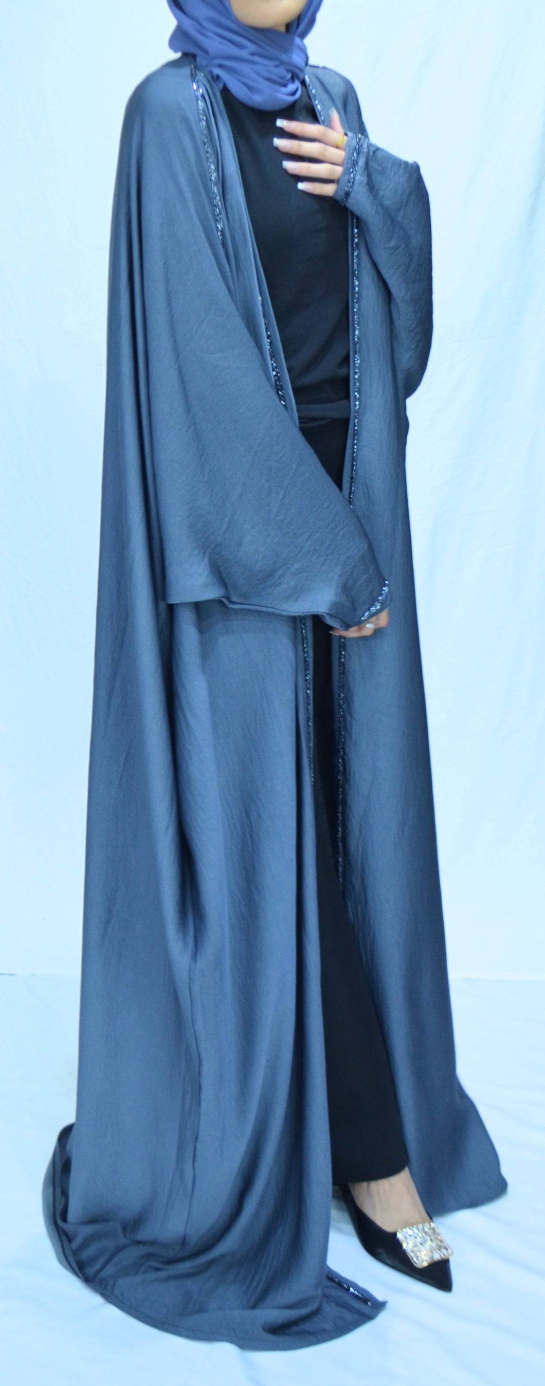 STUNNING GREY OPEN CAPE ABAYA