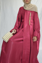 Load image into Gallery viewer, EMBELLISHED ORGANZA 3 PIECE ABAYA | DEEP RED |
